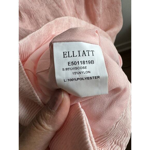 💖🛍️ELLIAT Dress Acacia Crape Textured Off Shoulder Pleated Slit Knee Length - Picture 9 of 9